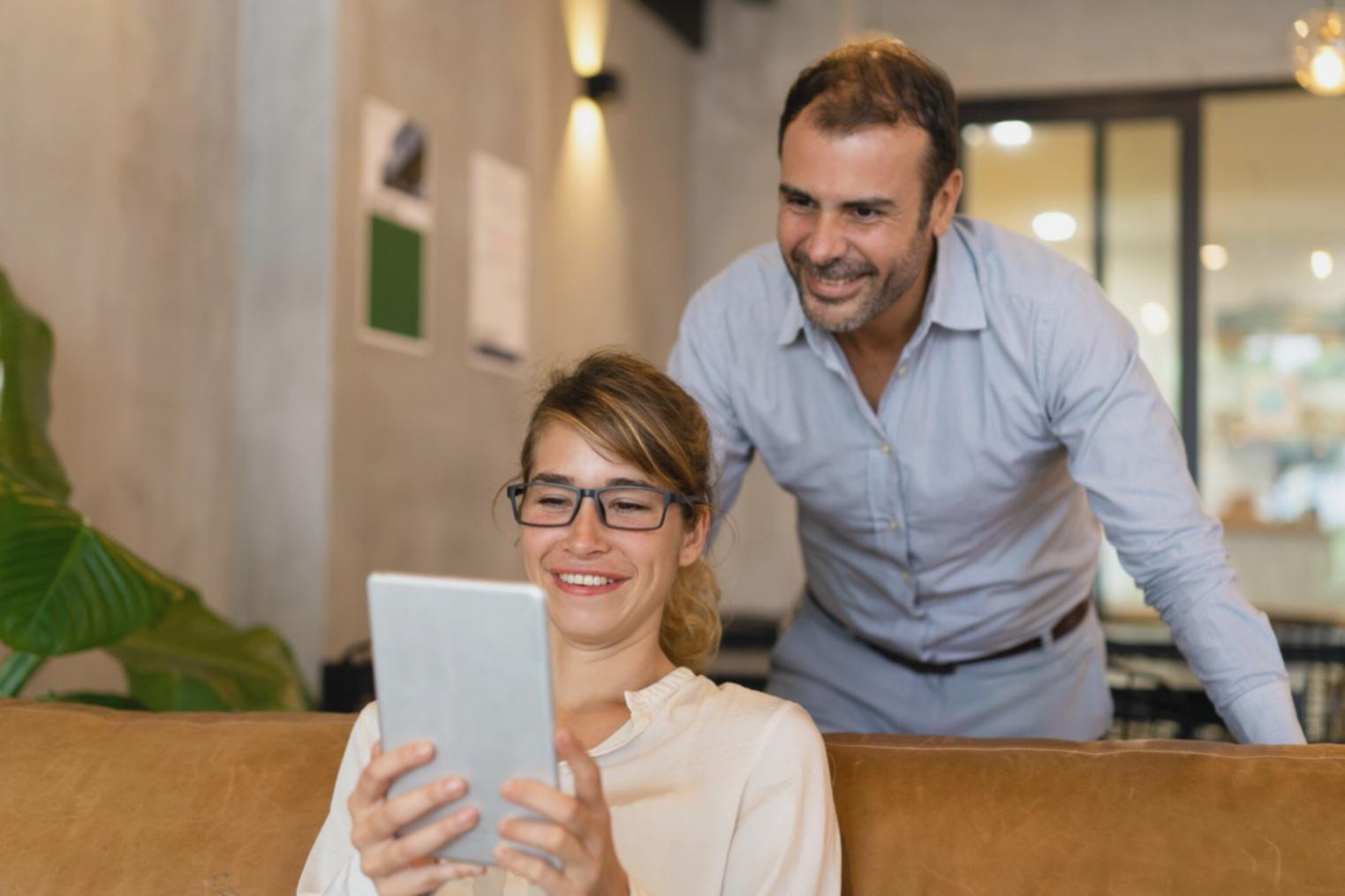 Finanzplanung und Budgetierung am Schreibtisch